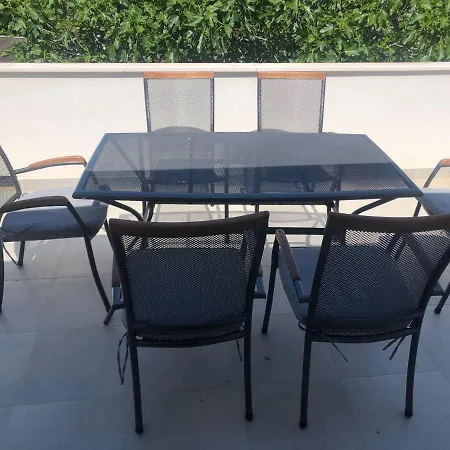 Dz Apartman